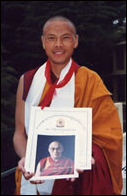 Tenzin Tsundu receiving Geshe degree